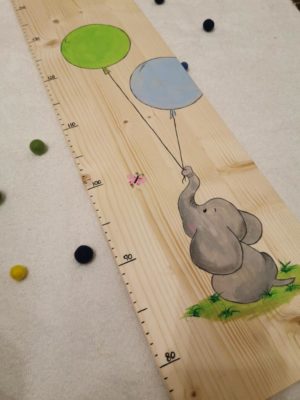 Messlatte "Elefant mit Luftballon"