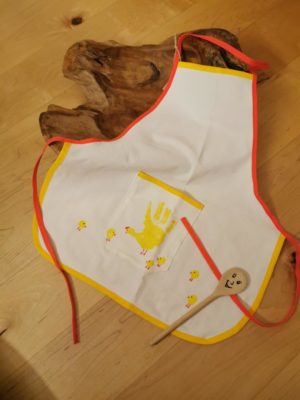 Kinderschürze "Hennen"