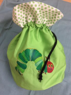 RAUPE NIMMERSATT - Geschichtensackerl