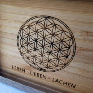 "LEBEN - LIEBEN - LACHEN"